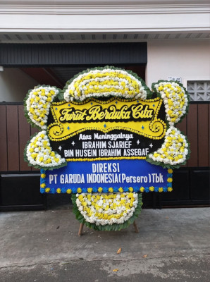 Papan Bunga Duka di Periuk